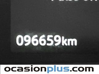 Jaguar XE 2.0 Diesel Pure RWD Auto 132 kW (180 CV)