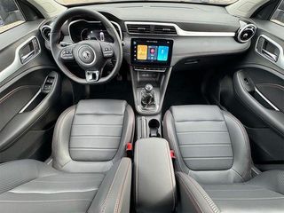 MG ZS 1.5 106CV LUXURY MT