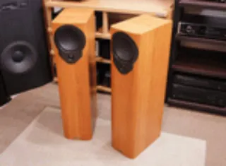 Mission M33 Altavoces