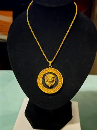 Colgante León Chapado Oro 18k Negro