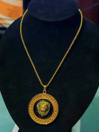 Colgante León Chapado Oro 18k Negro