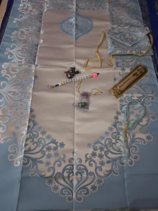 Set tappeto preghiera con accessori Fatti da me ..