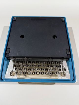 Máquina de escribir Olivetti Lettera 31