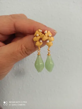 Pendientes Ginkgo chapado en oro KC.