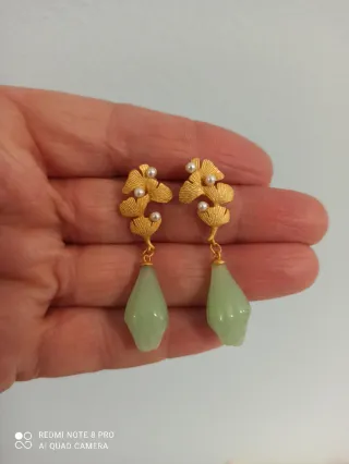 Pendientes Ginkgo chapado en oro KC.