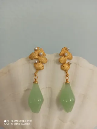 Pendientes Ginkgo chapado en oro KC.