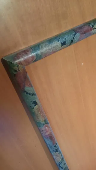 Cornice in legno per quadro decorata