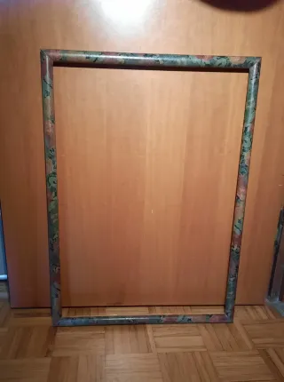 Cornice in legno per quadro decorata