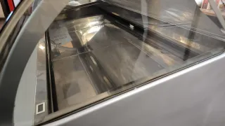 Vitrina expositora de helados