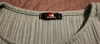 Camiseta verde manga larga abullonada