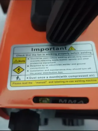 MÁQUINA PARA SOLDAR INVERTER