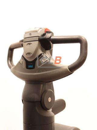 Ref. M-5987 Apilador Eléctrico con Plataforma TOYOTA SPE 120 L