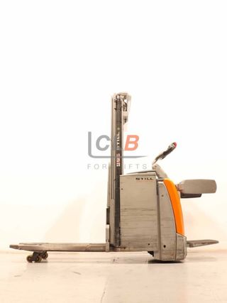 Ref. M-6215 Apilador Eléctrico con Plataforma STILL EXV-SF 14D