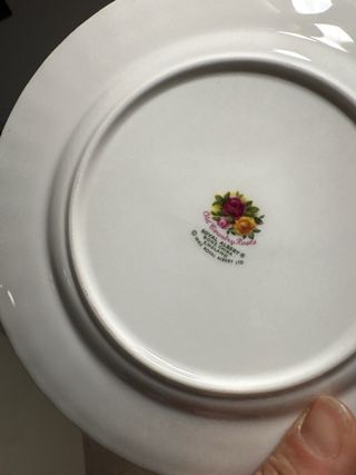 Royal Albert Piatti Fiori Oro Porcellana