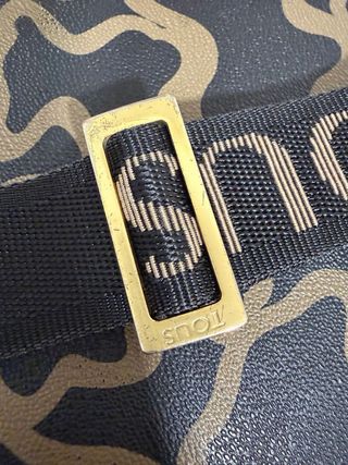 Bolso Tous bandolera negro y marrón