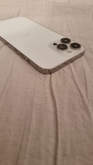 iPhone 13 Pro Max 100% Bateria