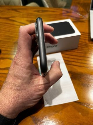 iPhone 11 128 GB Negro como nuevo