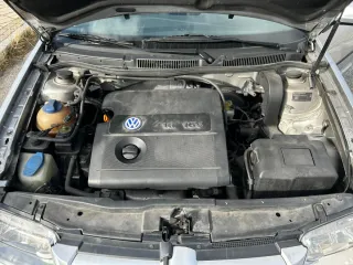 Volkswagen Bora 2000
