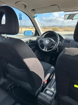 Volkswagen Bora 2000