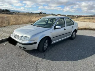 Volkswagen Bora 2000