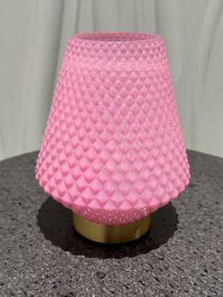 Lampada da tavolo rosa cipria