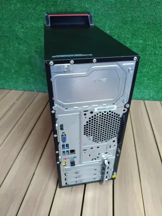 Lenovo S200 TWR - 10HQ0013SP PC Escritorio