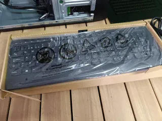 Lenovo S200 TWR - 10HQ0013SP PC Escritorio