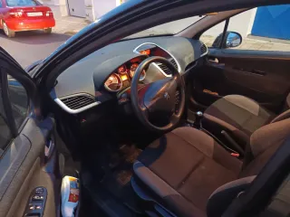 Peugeot 207 2007