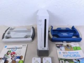 Nintendo Wii Blanca + Accesorios y Juegos