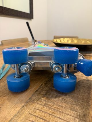 Patines de 4 ruedas holográficos talla 36