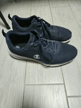 Scarpe Champion blu e bianche