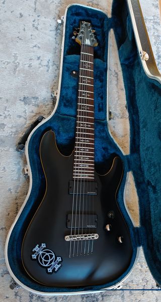 Schecter Demon 7 Blackout