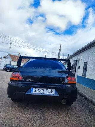 Mitsubishi evo 9