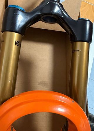 Horquilla Fox 38 Factory Grip2 170mm