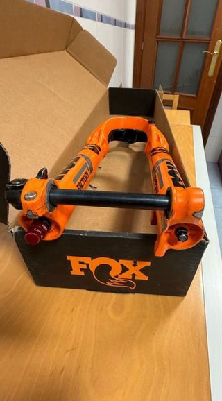 Horquilla Fox 38 Factory Grip2 170mm