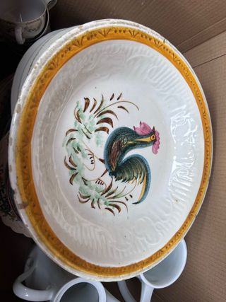 Set di stoviglie in ceramica e porcellana