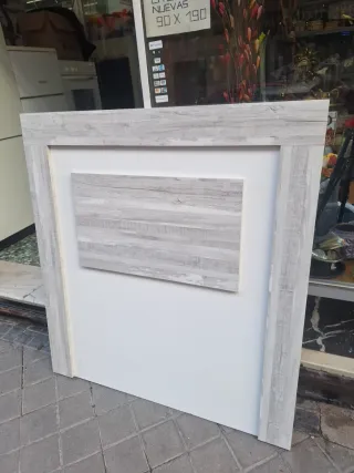 Cabecero 105cm Nuevo de Escaparate