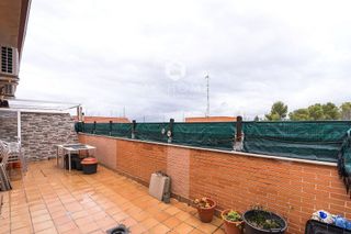 Dúplex en venta en Loeches