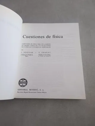 CUESTIONES DE FÍSICA. POR QUÉ? J. AGUILAR Y F. SEN