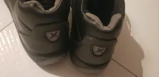 Zapatos de trabajo negros