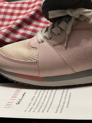 Zapatillas Hoff grises y rosas