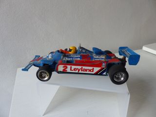 WILLIAMS FW07 EXIN - ROJO/AZUL (  SCALEXTRIC  )