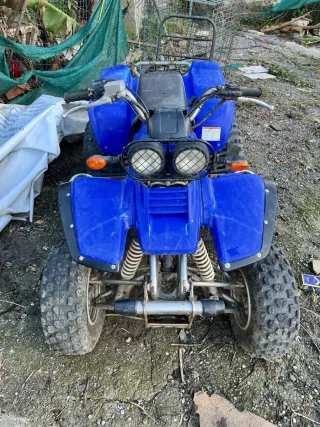 Quad Azul perfecto de 350 cc