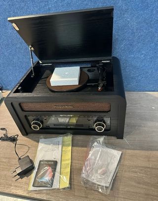 MUSE MT-115W Radio Tocadiscos Vintage
