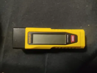 Nivel Láser Stanley STHT77030