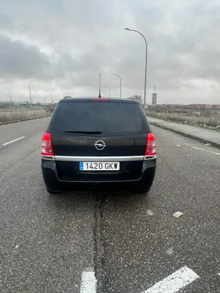 Opel Zafira 2010