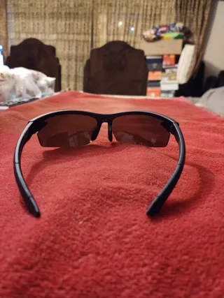 Gafas de sol Pier One naranjas y negras 50€ x2