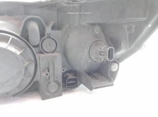 Faro derecho kia cerato fastback 2.0 crdi 21232008
