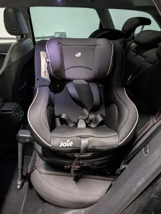 Sillita de coche Joie Spin 360 (0-4 años)
