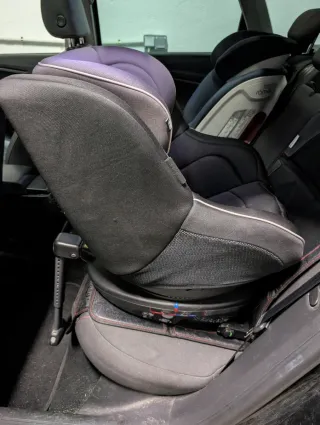 Sillita de coche Joie Spin 360 (0-4 años)